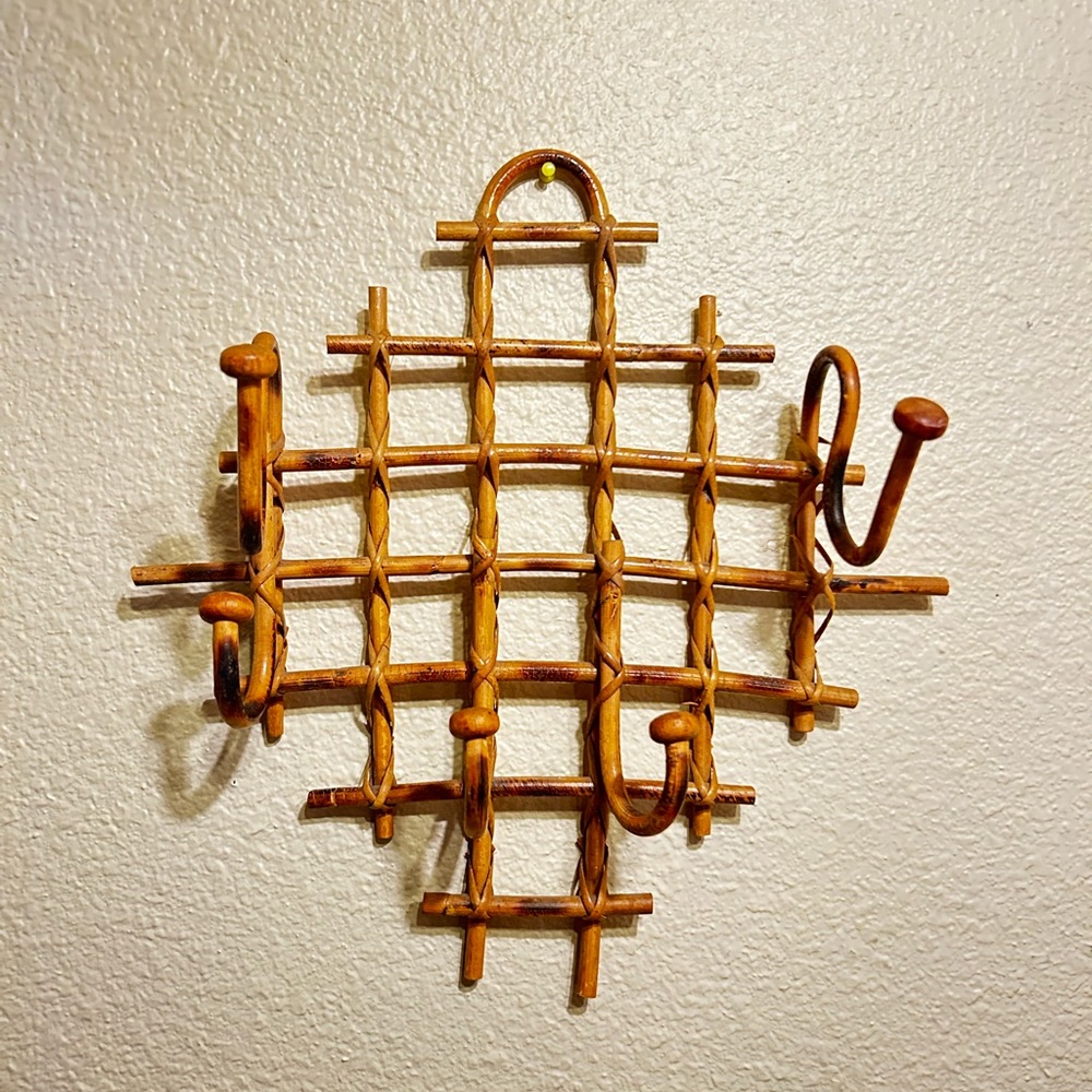 Vintage rattan bamboo coat/hat rack